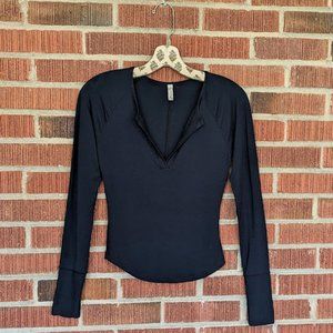 Free People Logan Layering Top / Black